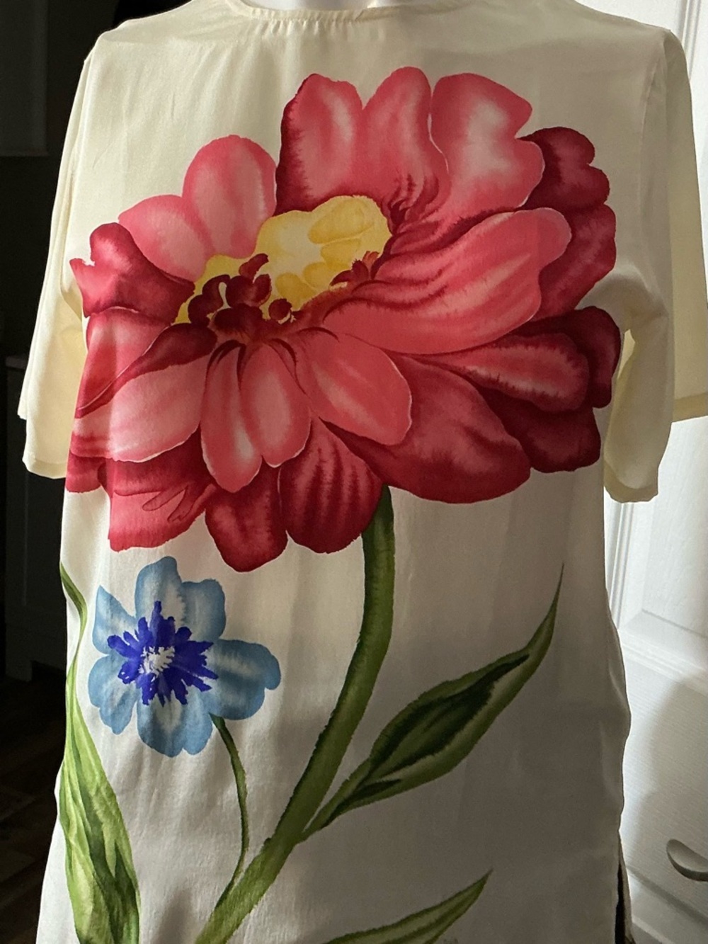 Diane Von Furstenberg Cream Silk Blouse Kentucky derby anyone? - Picture 2 of 12